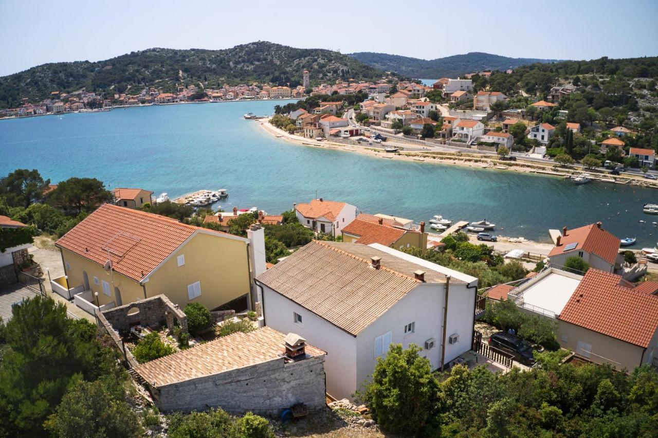 Apartments And Rooms By The Sea Tisno, Murter - 5128 Exterior foto