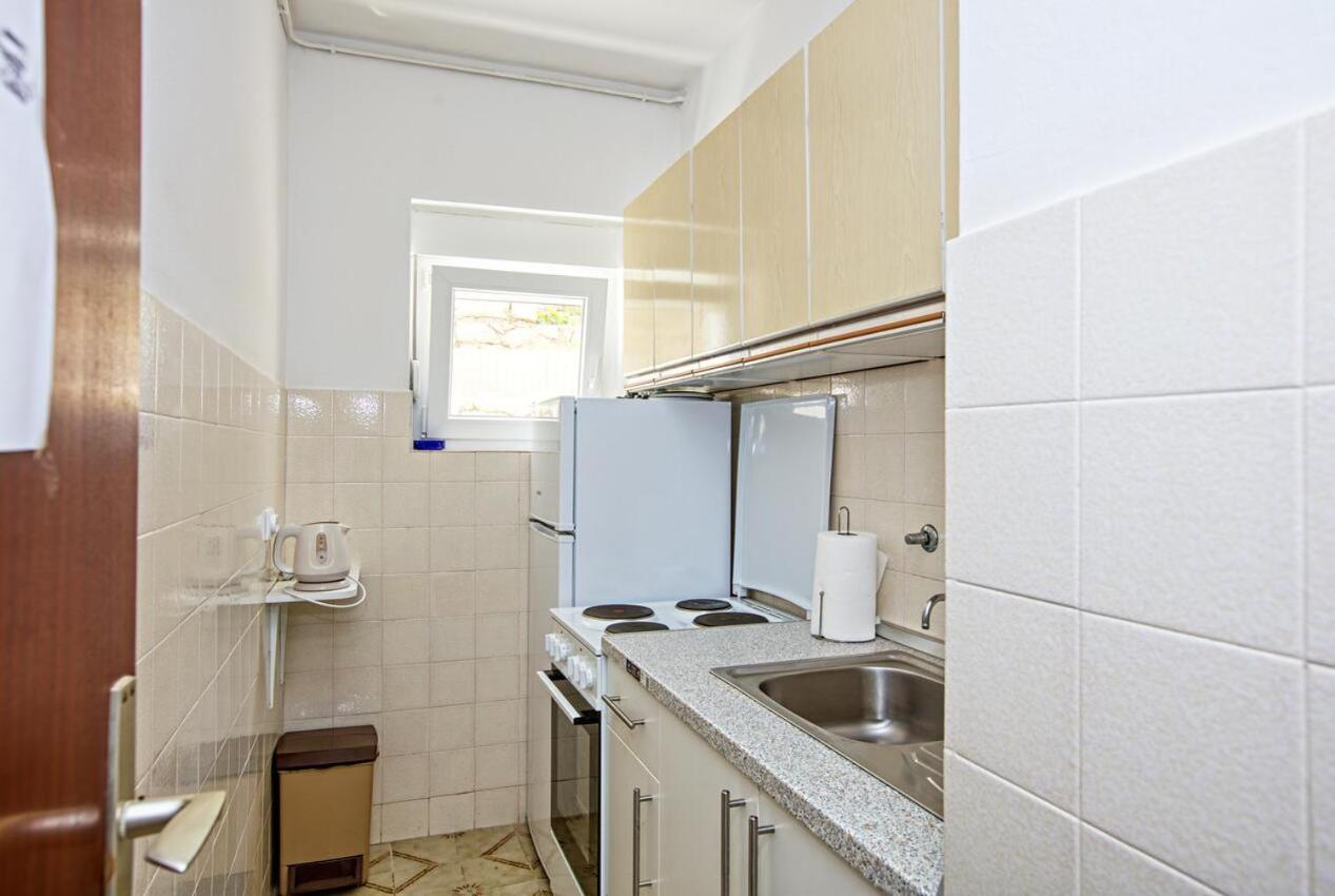 Apartments And Rooms By The Sea Tisno, Murter - 5128 Exterior foto
